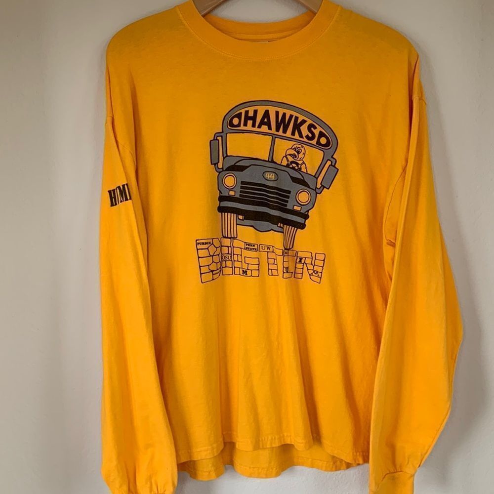 Vintage University of Iowa Hawkeyes‎ Gold long sleeve Mike Humpal T-shirt XXL